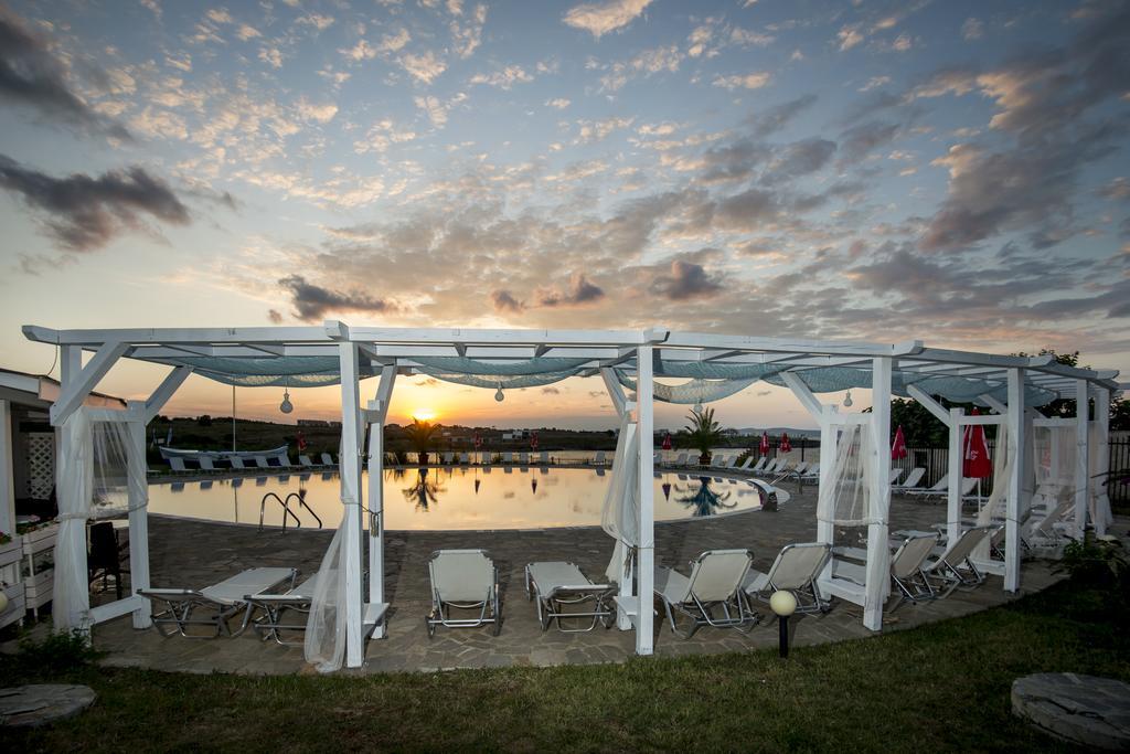 Arapya Sun Resort Bagian luar foto
