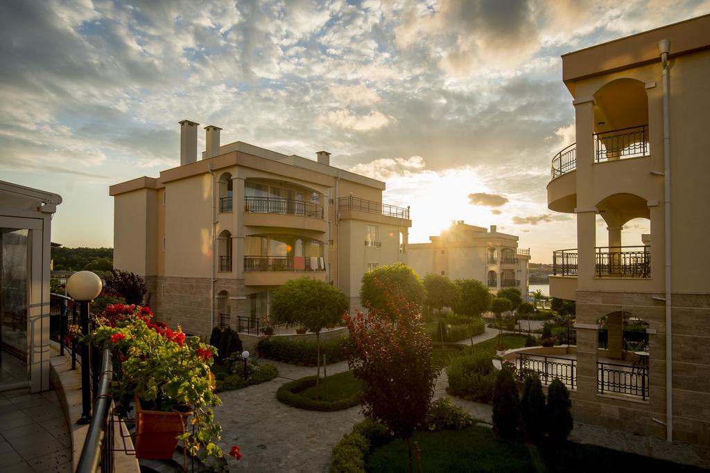 Arapya Sun Resort Bagian luar foto