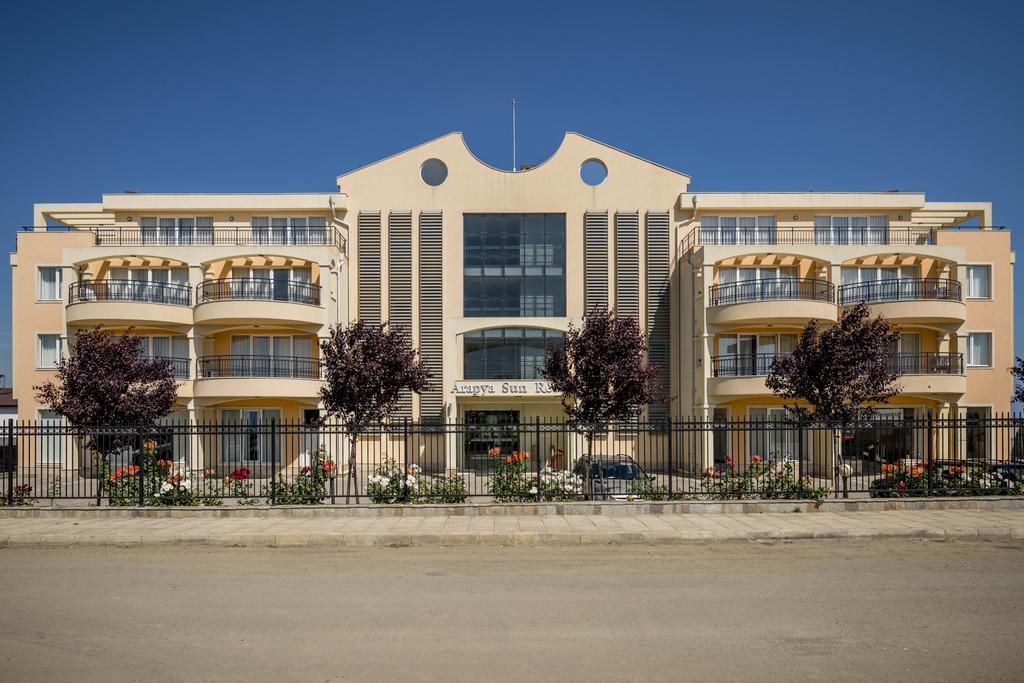 Arapya Sun Resort Bagian luar foto